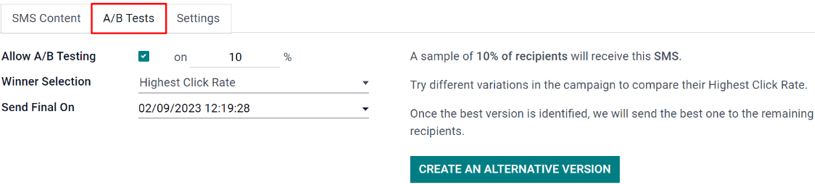 Az A/B Teszt fül az Odoo SMS Marketing alkalmazás kampányűrlapján található.