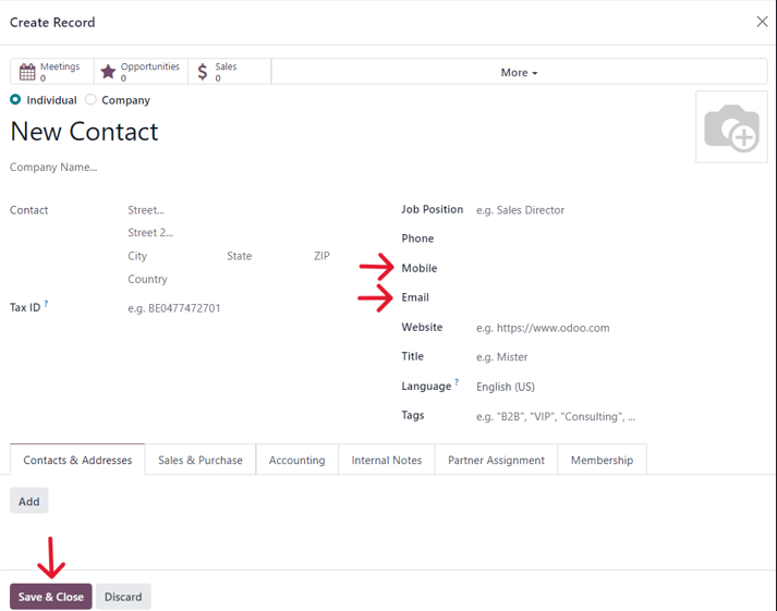 Egy üres kapcsolati űrlap az Odoo Marketing Automation indítási teszt felugró ablakából.