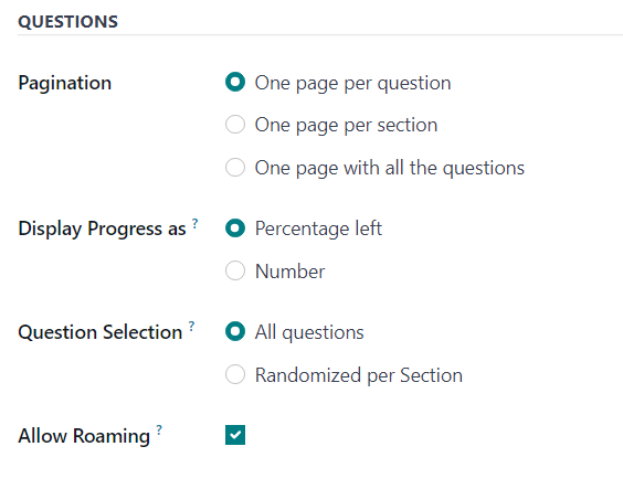 Az Odoo Surveys kérdőív űrlapján az Opciók fül Kérdések szakasza.